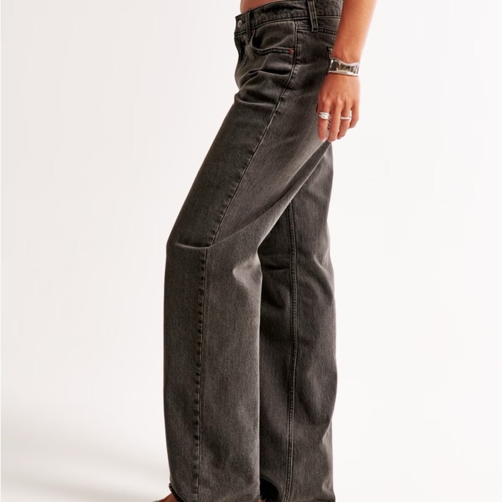 Women's Low Rise Baggy Black Jeans - Picture 4 of 5